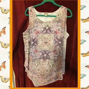 One World sleeveless top. I ❤️ this top!!